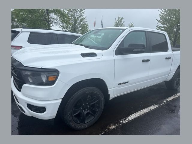 2024 RAM 1500 Big Horn/Lone Star 4x4 Crew Cab 5'7's photo