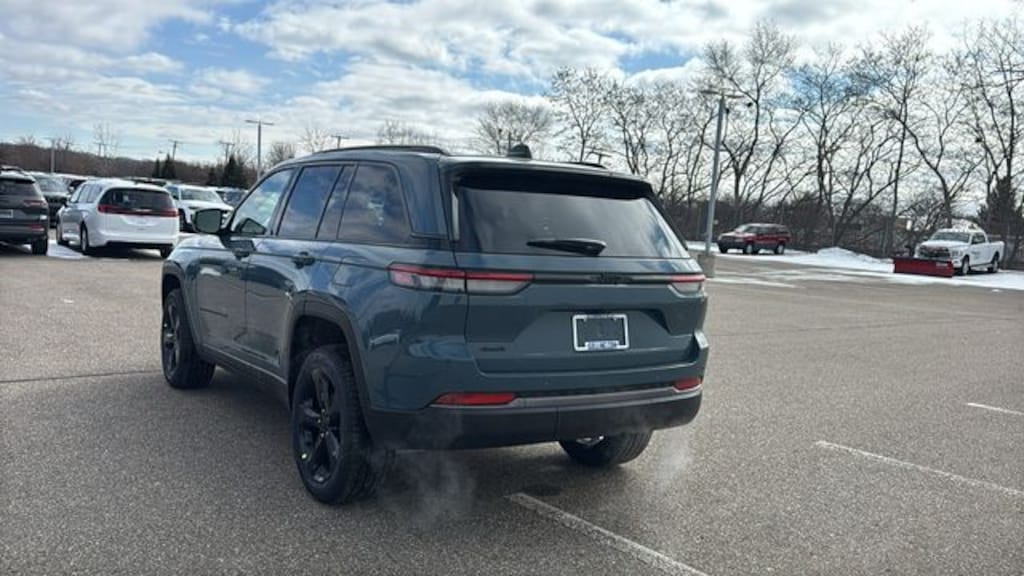 New 2026 Jeep Grand Cherokee LIMITED 4X4 Sport Utility