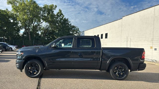 New 2027 Ram 1500 BIG HORN CREW CAB 4X4 5'7 BOX Pickup