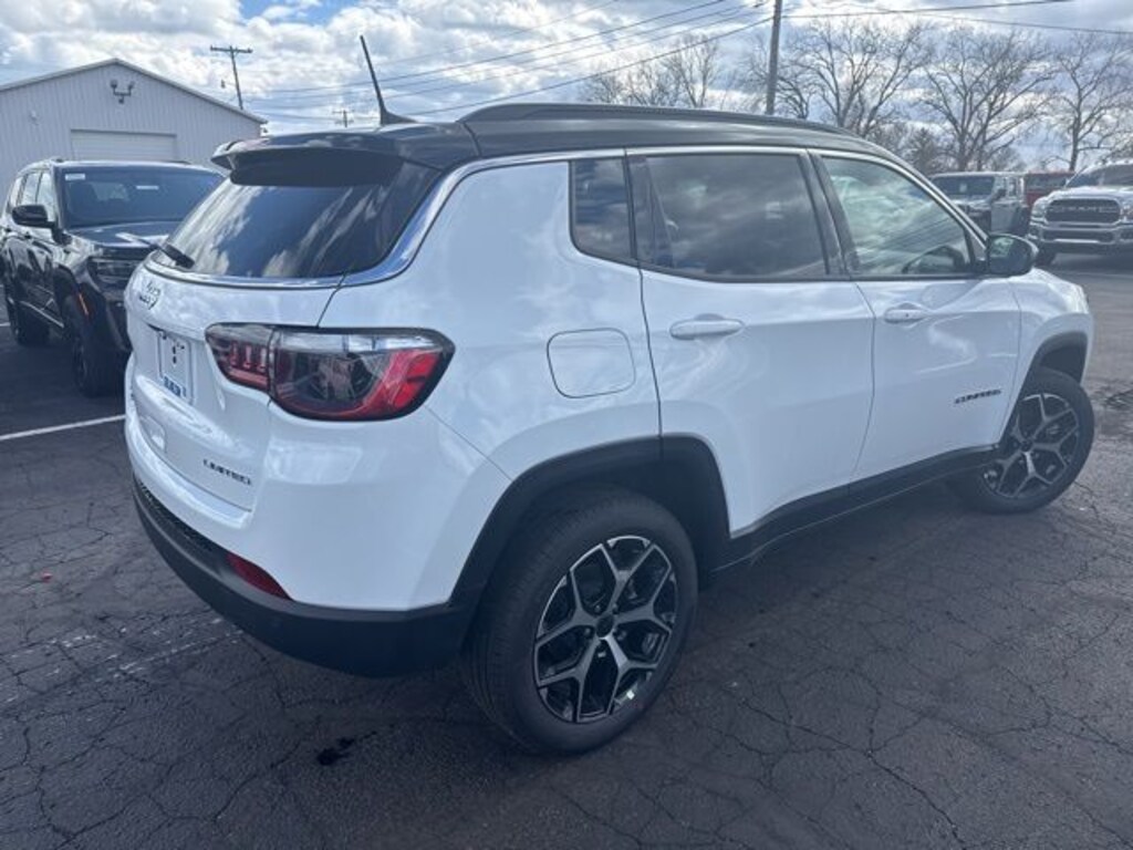 New 2026 Jeep Compass LIMITED 4X4 Sport Utility