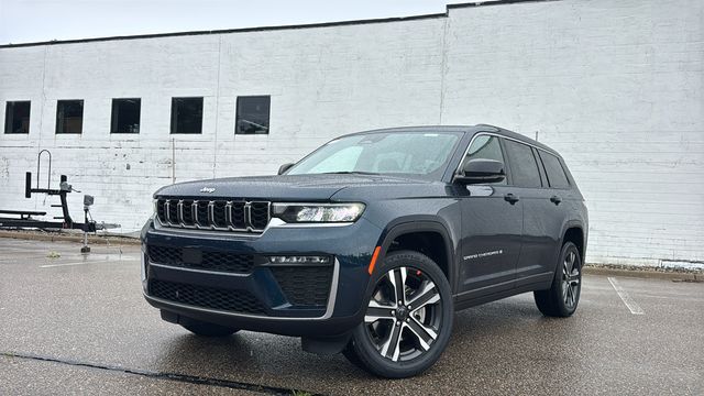2027 Jeep Grand Cherokee L