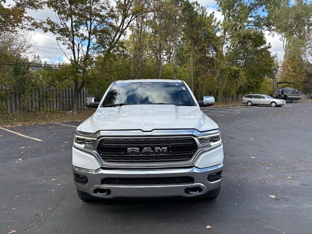 2023 Ram 1500 Limited photo 2