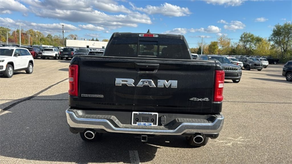 New 2026 Ram 1500 BIG HORN CREW CAB 4X4 5'7 BOX Pickup