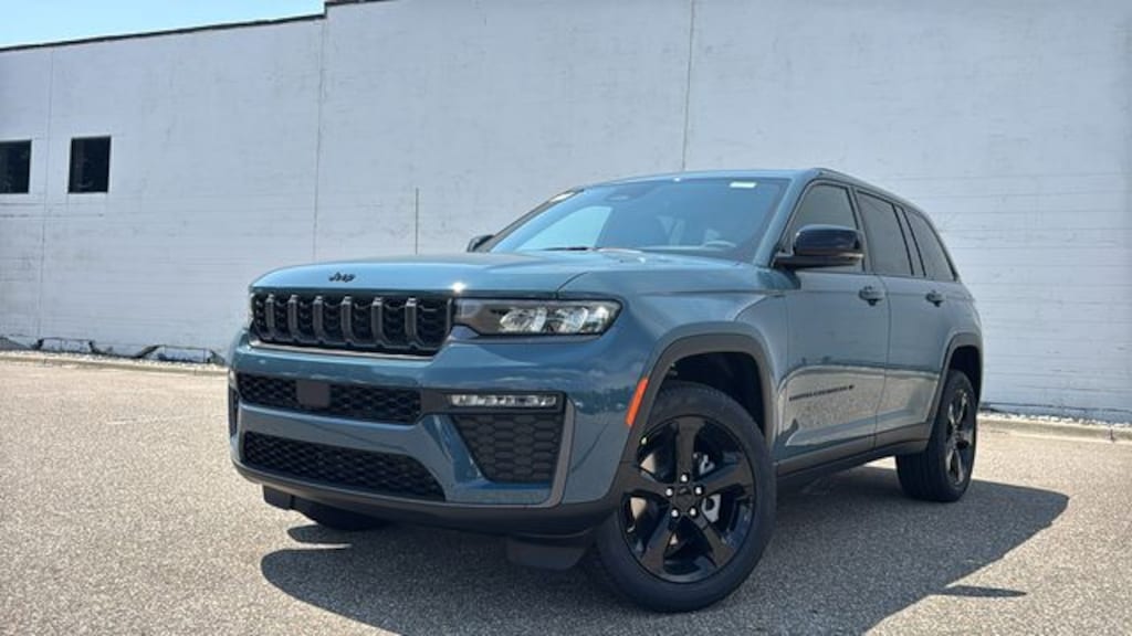 New 2026 Jeep Grand Cherokee LIMITED 4X4 Sport Utility