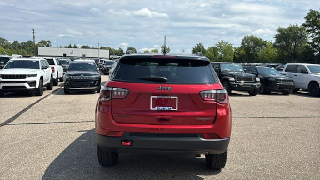 New 2026 Jeep Compass TRAILHAWK 4X4 Sport Utility