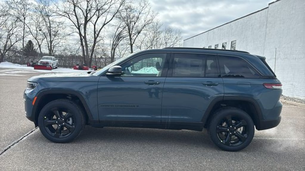 New 2026 Jeep Grand Cherokee LIMITED 4X4 Sport Utility