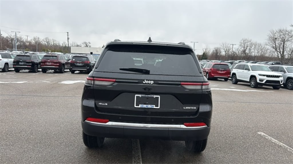 New 2025 Jeep Grand Cherokee Limited Sport Utility