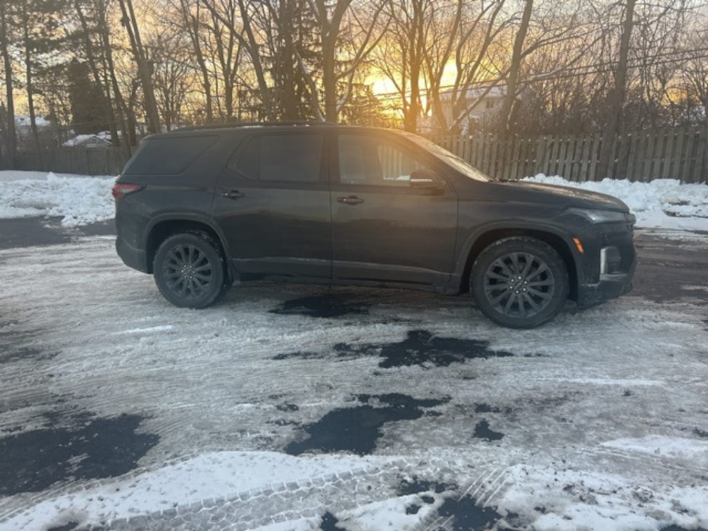 Certified 2023 Chevrolet Traverse RS SUV