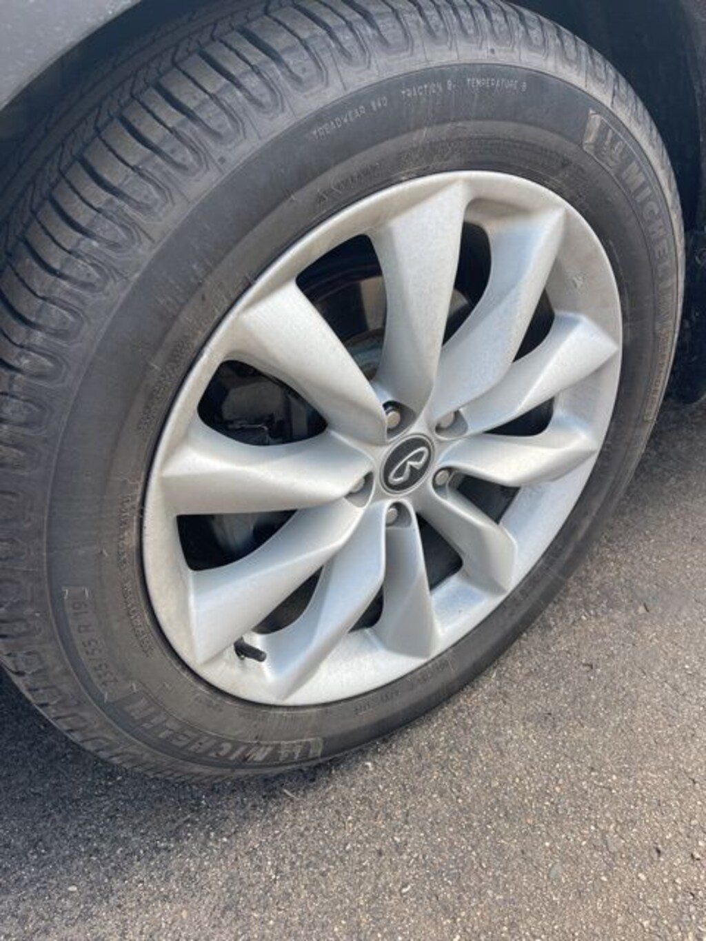 Used 2019 INFINITI QX50 Essential SUV