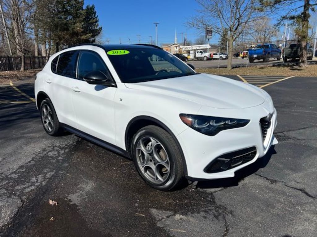 Used 2024 Alfa Romeo Stelvio Ti SUV