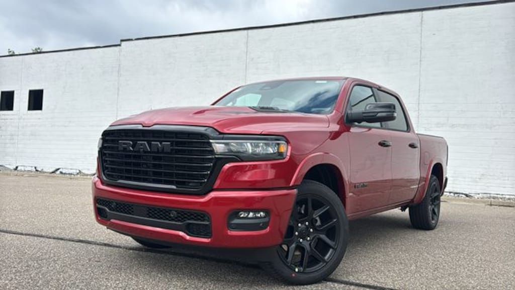 New 2026 Ram 1500 LARAMIE CREW CAB 4X4 5'7 BOX Pickup