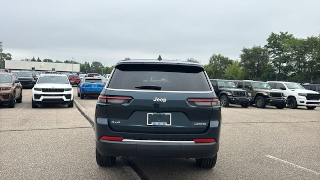 New 2027 Jeep Grand Cherokee L LIMITED 4X4 Sport Utility