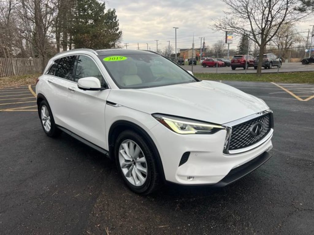 Certified 2019 INFINITI QX50 Essential SUV