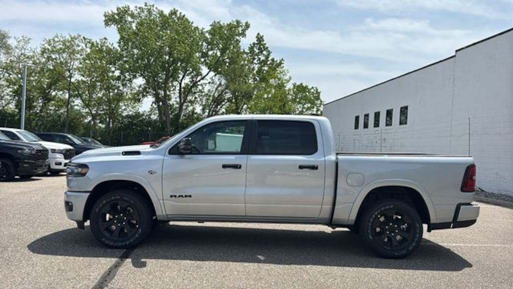 New 2026 Ram 1500 BIG HORN CREW CAB 4X4 5'7 BOX Pickup