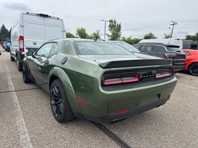 2023 Dodge Challenger SRT8 Hellcat Widebody photo 2