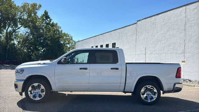 New 2027 Ram 1500 BIG HORN CREW CAB 4X4 5'7 BOX Pickup