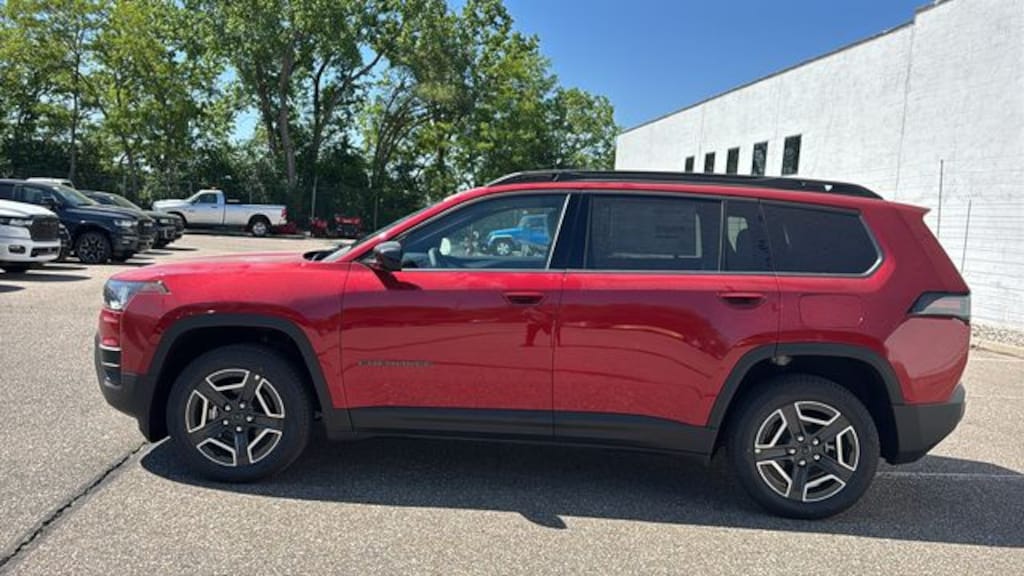 New 2026 Jeep Cherokee LAREDO 4X4 Sport Utility