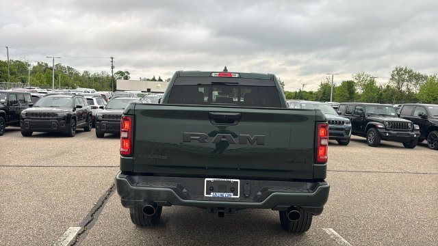New 2026 Ram 1500 LARAMIE CREW CAB 4X4 5'7 BOX Pickup