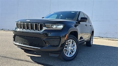 2025 Jeep Grand Cherokee Laredo Sport Utility