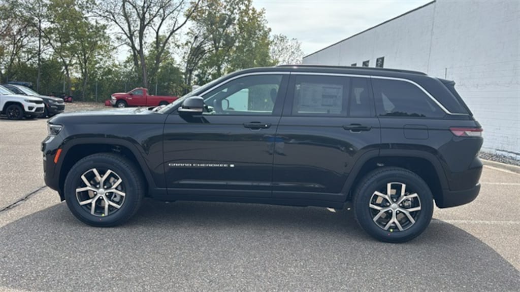 Used 2025 Jeep Grand Cherokee Limited SUV