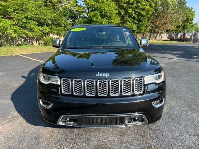 Used 2019 Jeep Grand Cherokee Overland with VIN 1C4RJFCG0KC608621 for sale in Bloomfield Township, MI