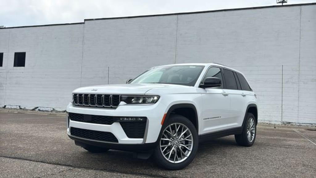 New 2027 Jeep Grand Cherokee LIMITED 4X4 Sport Utility
