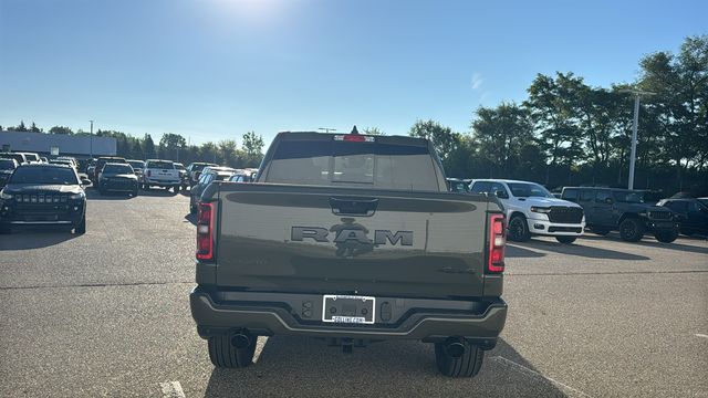 New 2027 Ram 1500 LARAMIE CREW CAB 4X4 5'7 BOX Pickup