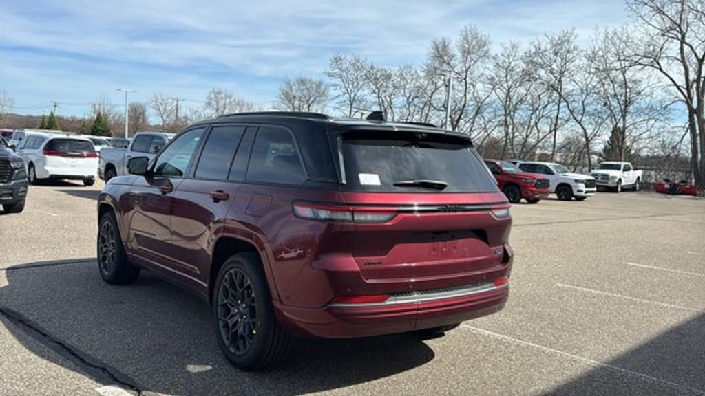 New 2026 Jeep Grand Cherokee SUMMIT 4X4 Sport Utility