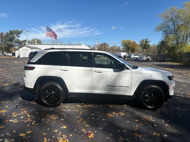 2024 Jeep Grand Cherokee Altitude X photo 4