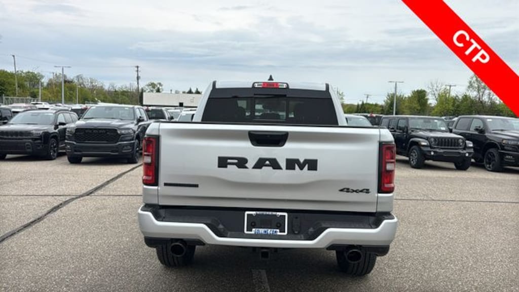 New 2026 Ram 1500 BIG HORN CREW CAB 4X4 5'7 BOX Pickup