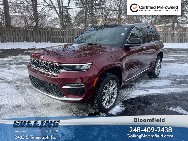 2023 Jeep Grand Cherokee Summit's photo