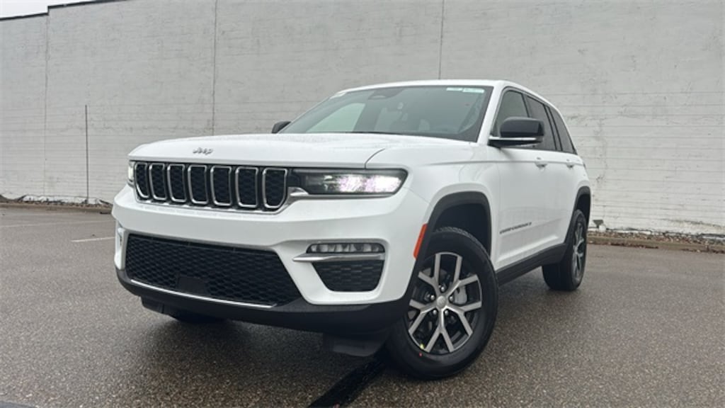 New 2025 Jeep Grand Cherokee Limited Sport Utility