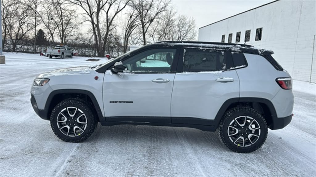 New 2026 Jeep Compass Trailhawk Sport Utility