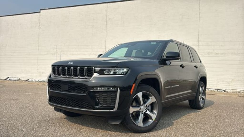 New 2026 Jeep Grand Cherokee LIMITED 4X4 Sport Utility