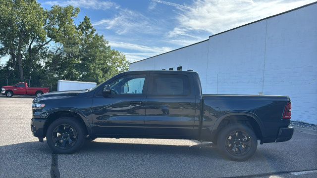 New 2027 Ram 1500 BIG HORN CREW CAB 4X4 5'7 BOX Pickup