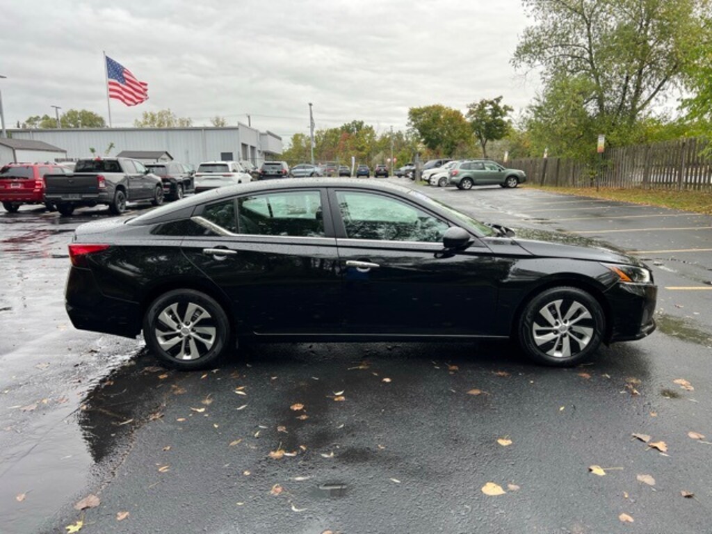Certified 2024 Nissan Altima 2.5 S Sedan