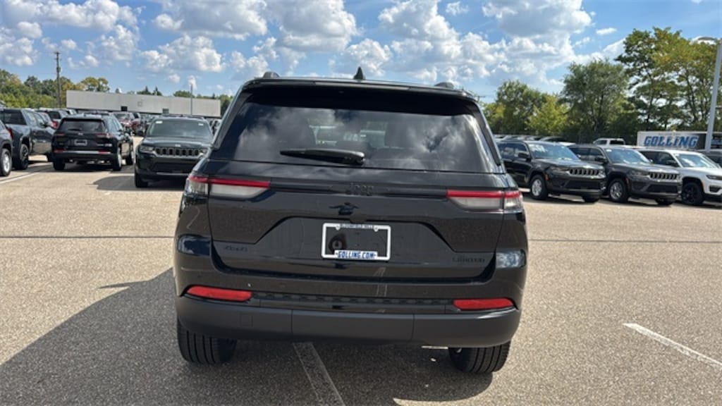 New 2025 Jeep Grand Cherokee Limited Sport Utility