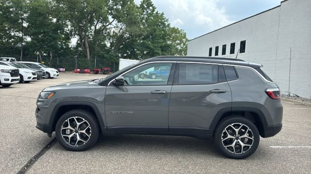 New 2026 Jeep Compass LIMITED 4X4 Sport Utility