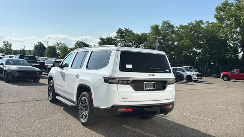 New 2026 Jeep Grand Wagoneer 4X4 Sport Utility
