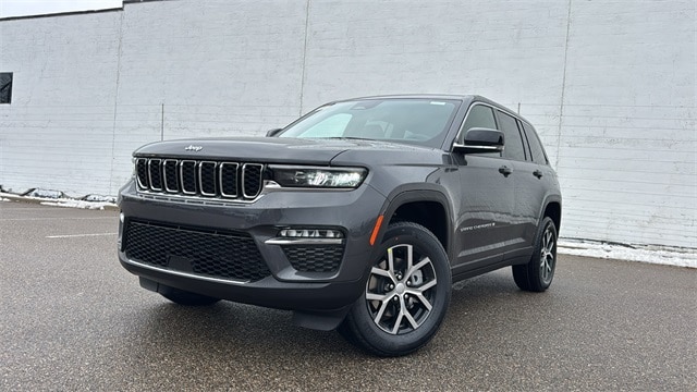2025 Jeep Grand Cherokee Limited's photo