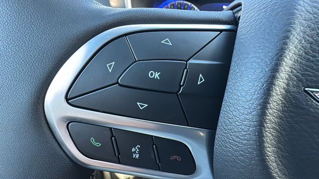 2026 Chrysler Pacifica Select - Photo 13