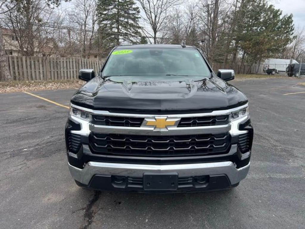 Used 2025 Chevrolet Silverado 1500 LT Truck