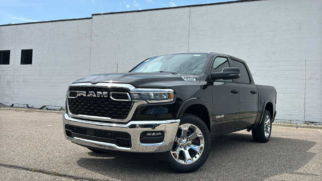 2027 Ram 1500 BIG HORN CREW CAB 4X4 5'7 BOX Pickup