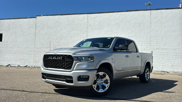 2027 Ram 1500 BIG HORN CREW CAB 4X4 5'7 BOX Pickup