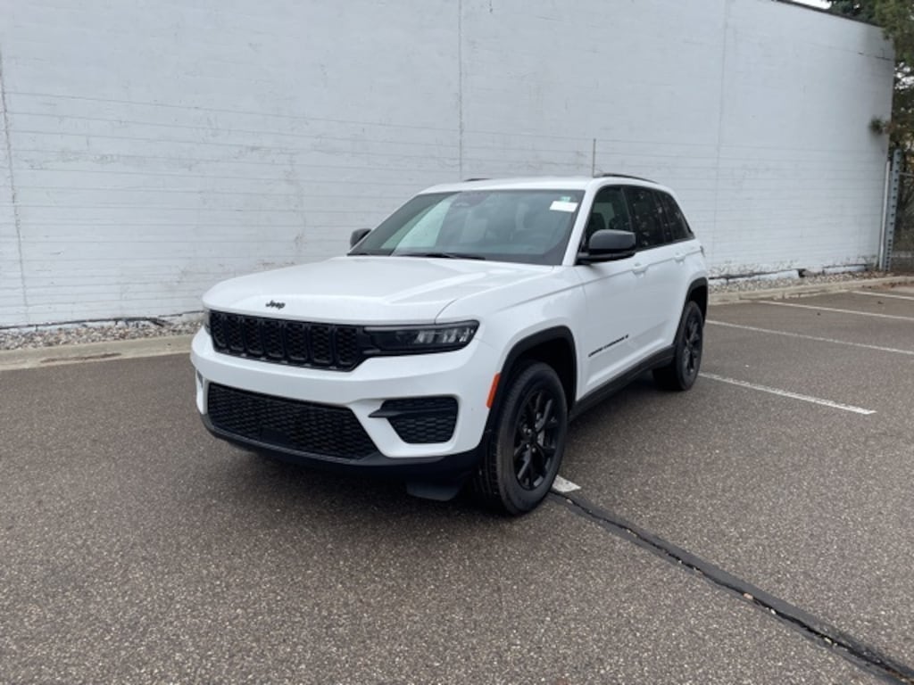 Certified 2024 Jeep Grand Cherokee Altitude X SUV