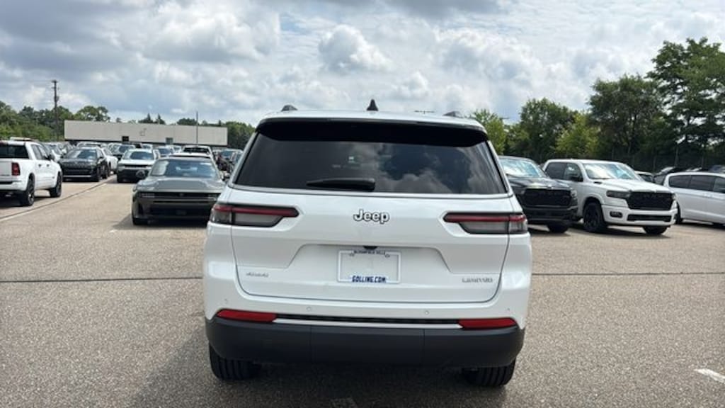 New 2026 Jeep Grand Cherokee L LIMITED 4X4 Sport Utility
