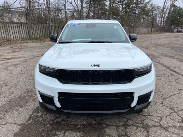 Certified 2023 Jeep Grand Cherokee L Limited with VIN 1C4RJKBG5P8712266 for sale in Bloomfield, MI
