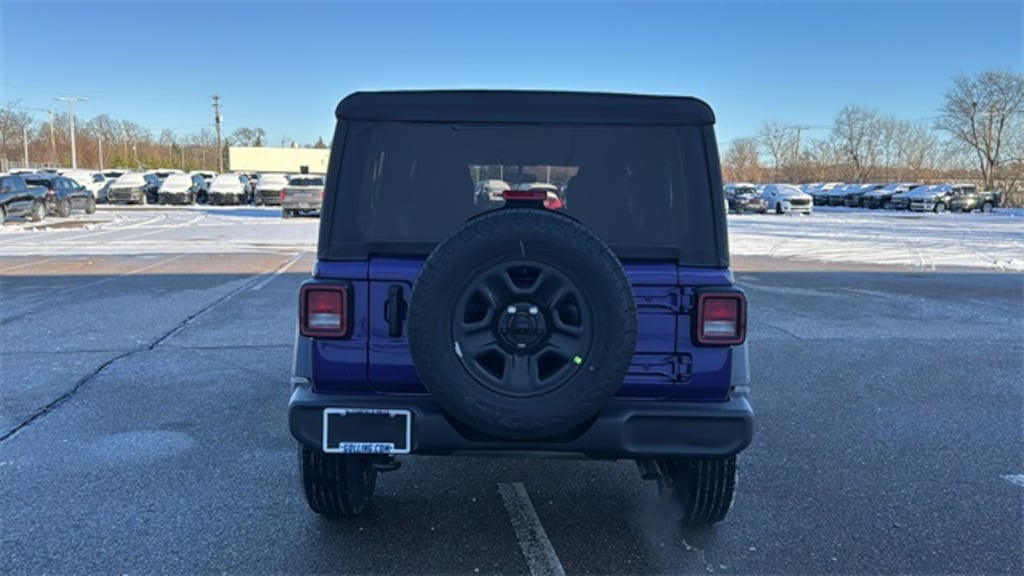 New 2026 Jeep Wrangler Sport Sport Utility