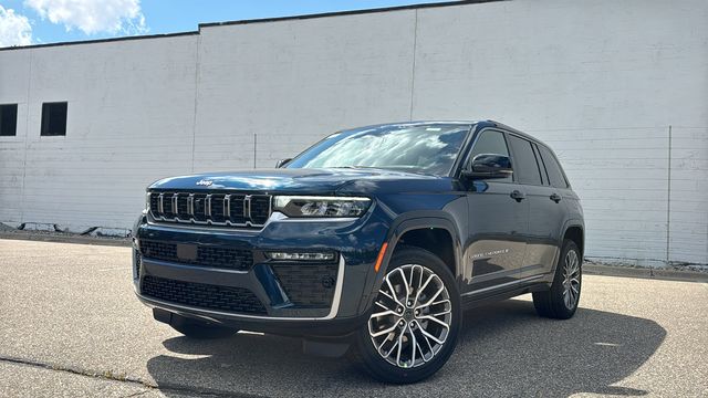 2027 Jeep Grand Cherokee