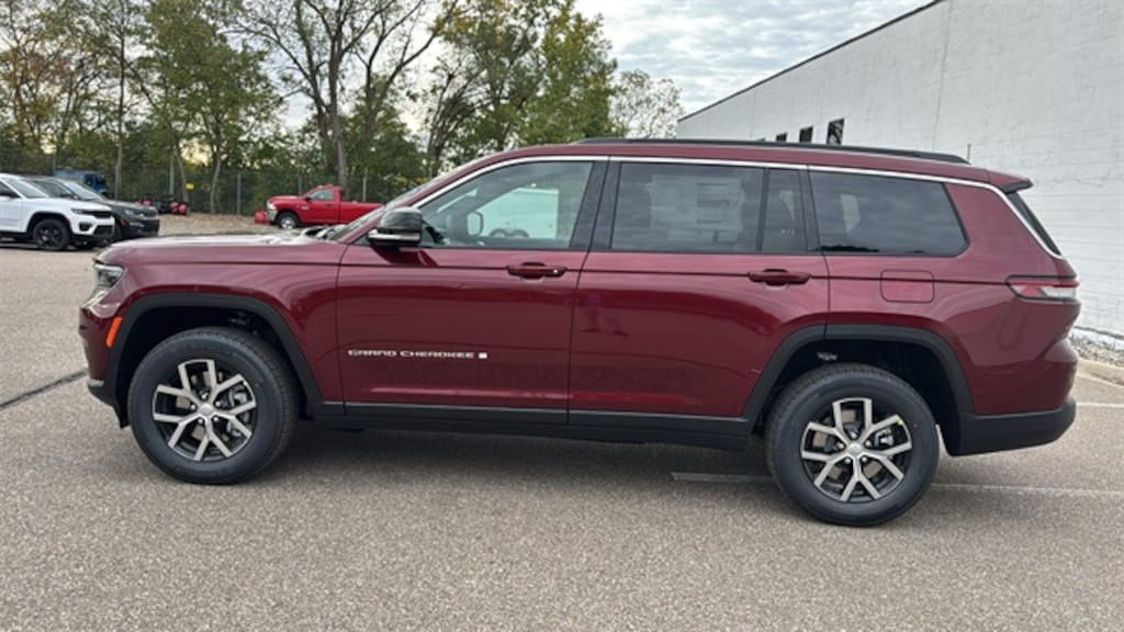 New 2025 Jeep Grand Cherokee L LIMITED 4X4 Sport Utility